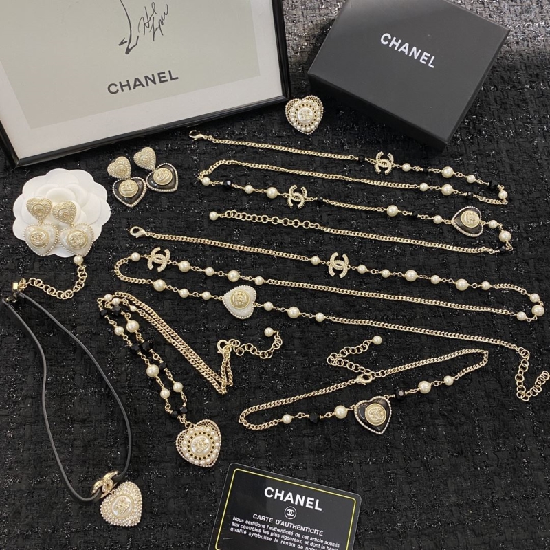 Ch**el necklaces